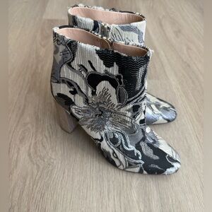 Anthropologie Pour La Victoire Black/Silver Ankle Boots Christmas New Year Party